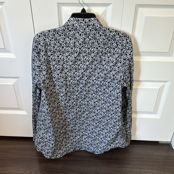 H&M Dress Shirt - Picture 2 of 4